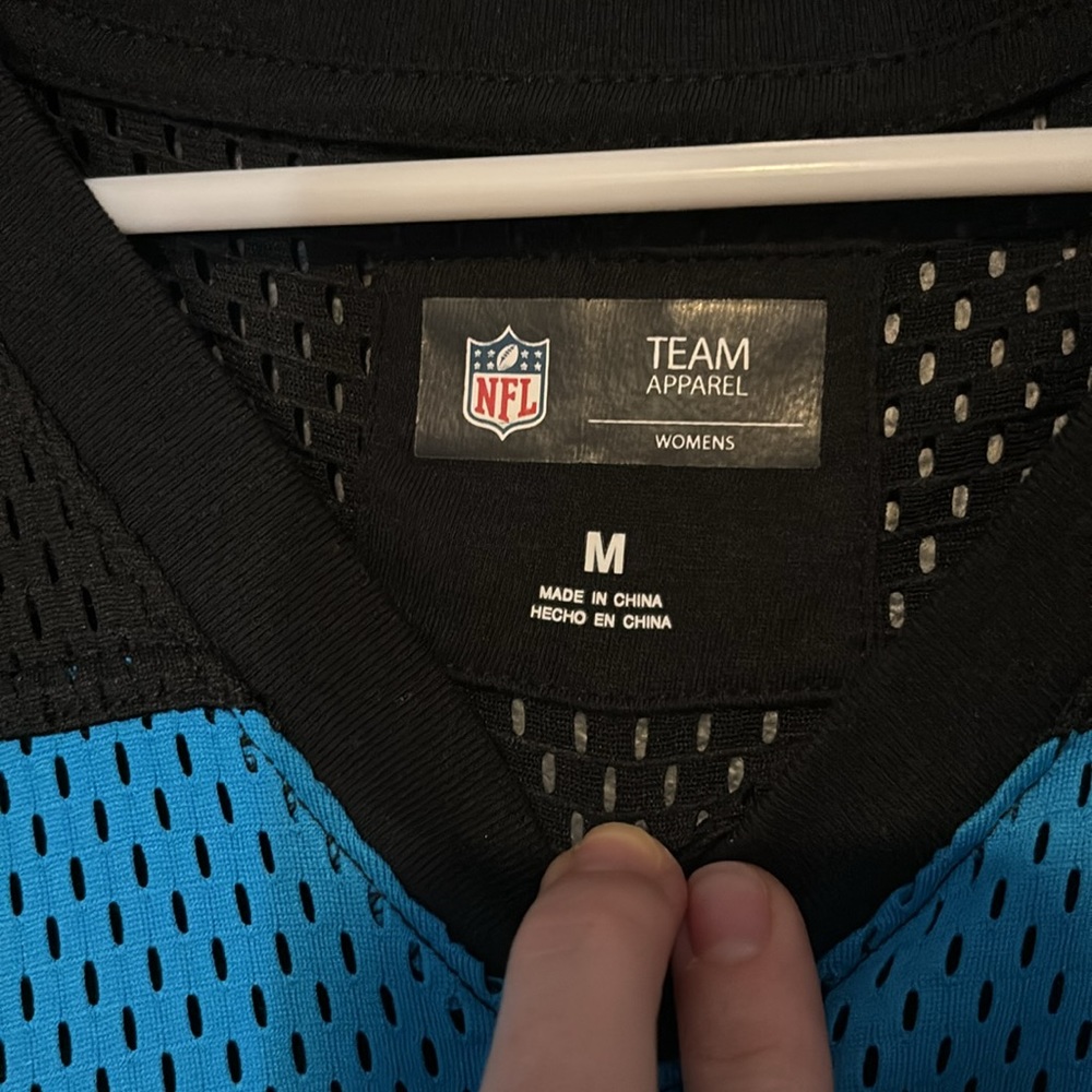 Women’s Mesh Carolina Panthers Jersey M - Picture 3 of 3